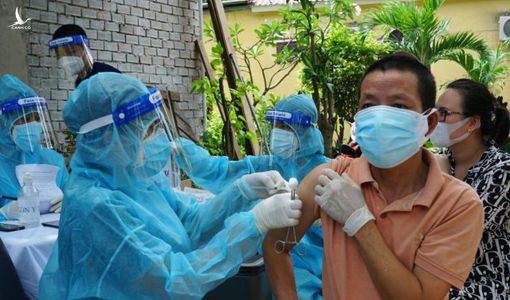 Bản tin Covid-19 ngày 9/10: Thêm 4.513 ca mới, 105 ca tử vong