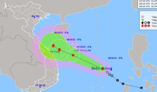 Áp thấp nhiệt đới khả năng mạnh lên thành bão, miền Trung mưa rất to, nguy cơ sạt lở
