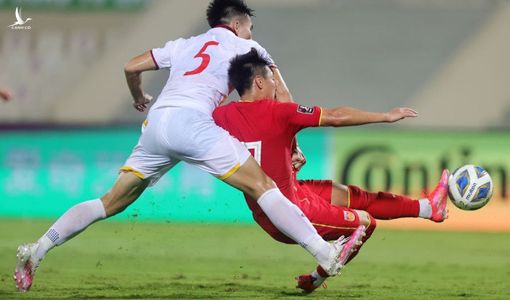 HLV Park Hang-seo loại 2 cầu thủ khỏi danh sách tuyển Việt Nam