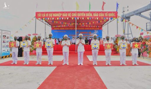 Lễ thượng cờ 4 tàu vận tải đa năng RoRo5612