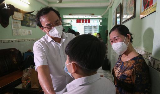 Những quyết sách kịp thời, nhân văn của TP.HCM trong đại dịch vừa qua