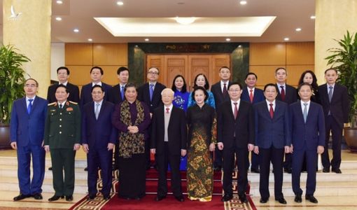 6 Ủy viên Bộ Chính trị khóa XII không tái cử nhận Quyết định nghỉ chế độ