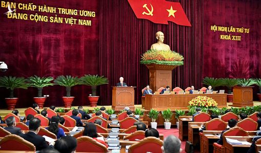 Hết thời quan điểm cán bộ “có lên không có xuống”