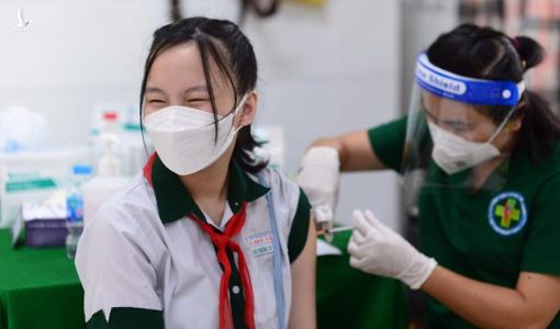 Chuyên gia khẳng định vắc xin ngừa COVID-19 tiêm cho trẻ không gây vô sinh