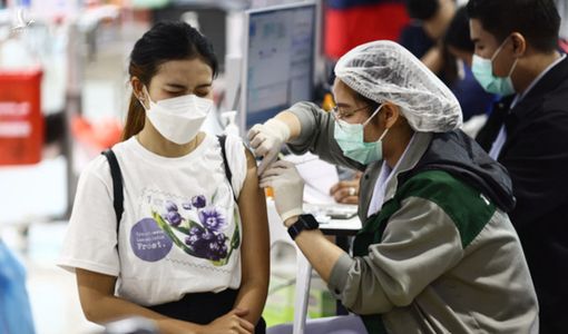 Số ca nhiễm Omicron tăng gấp đôi sau 3 ngày tại Thái Lan