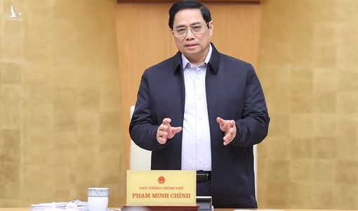 Thủ tướng Phạm Minh Chính: Tiếp tục tiêm vắc xin cho trẻ em, tiêm mũi 3 cho người từ 18 tuổi trở lên