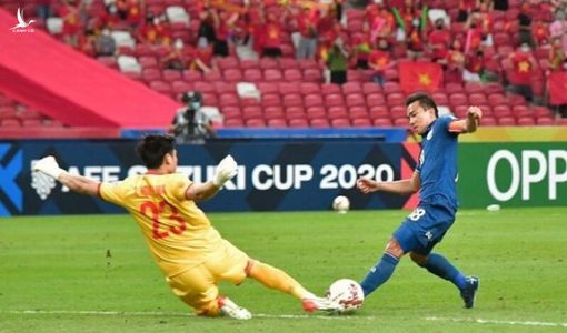 Chanathip: “Quả penalty hỏng không ảnh hưởng gì đến ĐT Thái Lan”