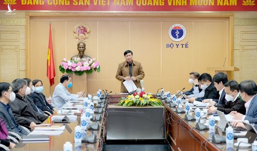 Ngày 30/12: Số mắc COVID-19 tăng thêm 17.000 người; riêng Hà Nội 1.866 ca