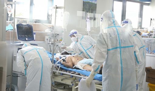 Nhiều F0 Hà Nội trở nặng