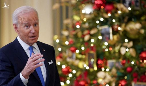 Lần đầu tiên Tổng thống Biden và ông Donald Trump có chung tiếng nói