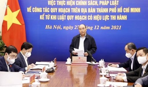 Chủ tịch nước Nguyễn Xuân Phúc: TP.HCM cần bám sát lợi thế để hoàn thiện quy hoạch