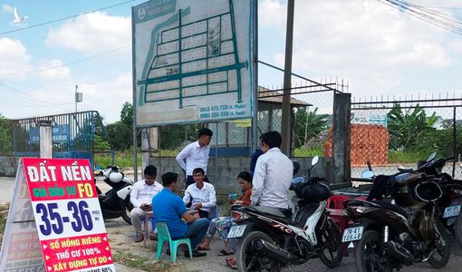 Sắp có “thuốc” trị nhóm môi giới tung tin, kích giá làm sốt bất động sản