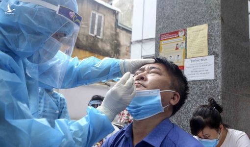 Ngày 6/1: Có 16.472 ca COVID-19, riêng Hà Nội 2.716; Vĩnh Long ‘bổ sung’ 9.370 F0