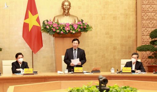 Phó thủ tướng Phạm Bình Minh phê bình lãnh đạo 6 tỉnh vắng họp