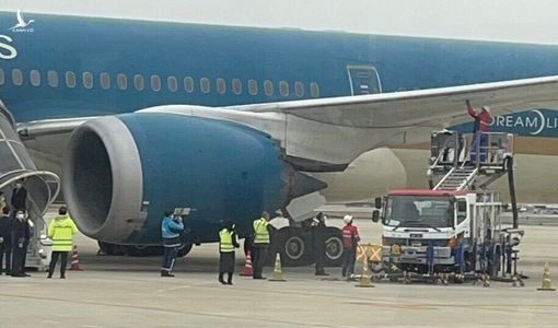 Bộ Công an vào cuộc điều tra vụ máy bay Vietnam Airlines bị dọa bắn