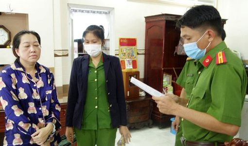 Vì sao bà ‘trùm’ buôn lậu Mười Tường tồn tại cả chục năm mới bị bắt?