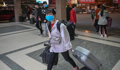 Nhiều nơi e ngại, kỳ thị người từ thành phố về quê ăn Tết