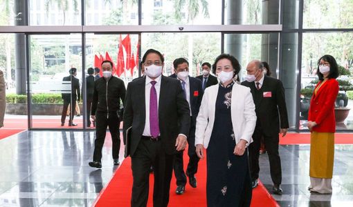 Thủ tướng yêu cầu thu gọn bộ máy cán bộ trong năm 2022