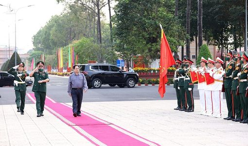 Hình ảnh Thủ tướng Phạm Minh Chính thăm chúc Tết cán bộ, chiến sỹ Quân khu 9