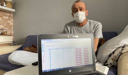 Người đàn ông xét nghiệm 78 lần trong 14 tháng vẫn dương tính