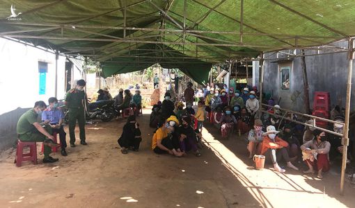 ‘Bố cháu đi mà không bao giờ về nữa’