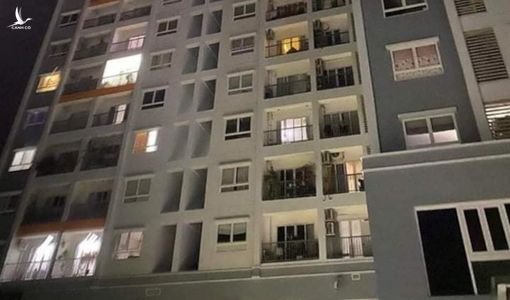 Cháy ở chung cư TP.HCM làm hai người tử vong
