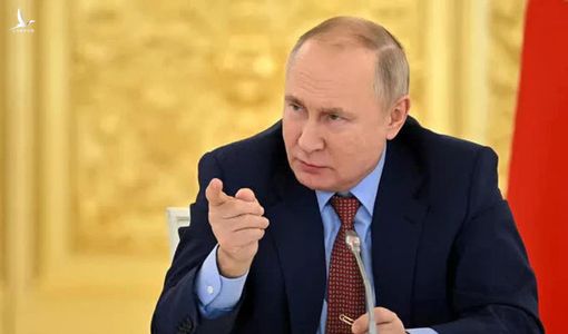 Ông Putin yêu cầu Mariupol đầu hàng