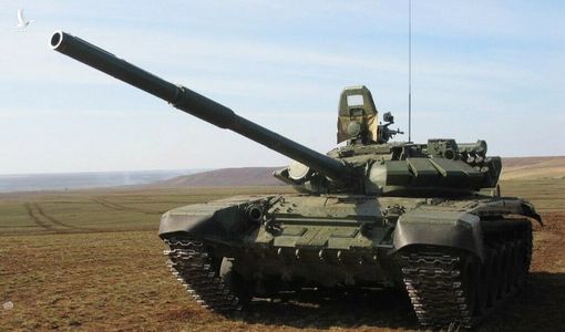 Dân Ukraine nhặt được xe tăng Nga và rao bán trên mạng?