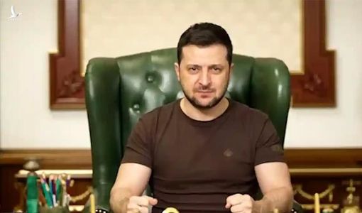 Tổng thống Ukraine kêu gọi lính Nga đầu hàng, bỏ vũ khí