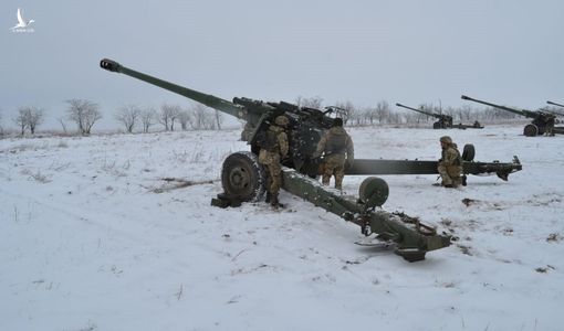 Mỹ chuẩn bị đào tạo người Ukraine sử dụng lựu pháo ở một nước thứ ba