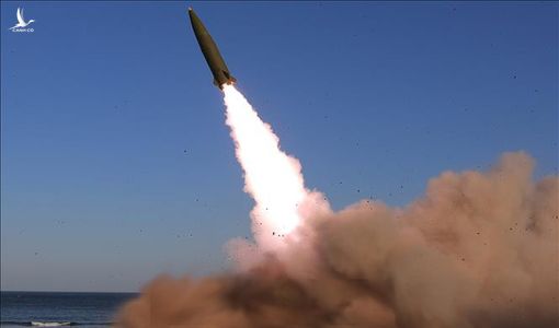 Triều Tiên thử nghiệm thành công tên lửa dẫn đường kiểu mới