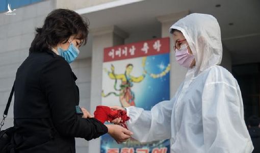 Triều Tiên ghi nhận 1,2 triệu ca sốt giữa đợt bùng phát Covid-19