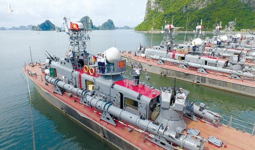“Lá chắn thép” bảo vệ bình yên biển đảo vùng Đông Bắc