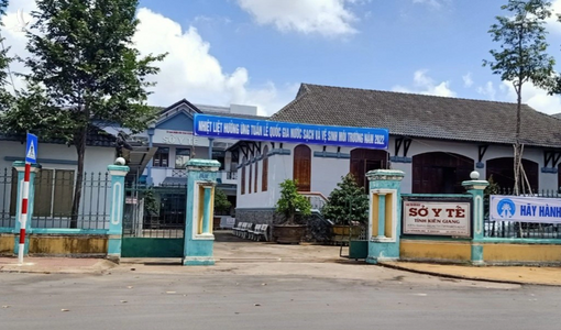 Kiến nghị kỷ luật Giám đốc Sở y tế Kiên Giang liên quan vụ Việt Á