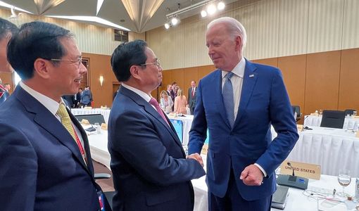 Việt Nam Thời Báo có biết đọc văn bản không mà đòi ‘bình luận’?
