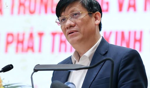 Cựu bộ trưởng Y tế Nguyễn Thanh Long bị cáo buộc nhận hơn 2 triệu USD