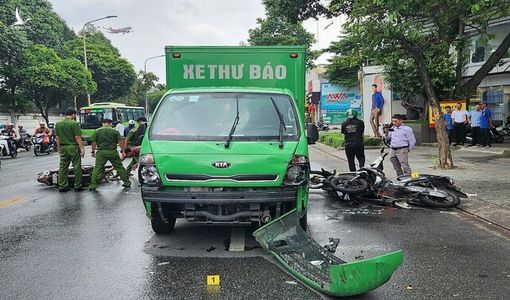 Vấn đề nóng 8/9: Khởi tố vụ án “đưa, nhận hối lộ” tại Chi cục Thú y vùng VI