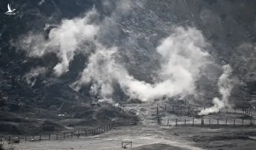 Động đất hơn 1.100 lần gần siêu núi lửa, một quốc gia chuẩn bị sơ tán lớn
