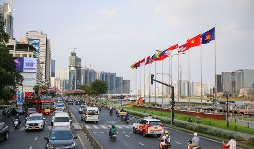 “Xây” sớm một số trụ cột để hình thành Trung tâm tài chính TPHCM