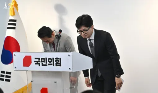 Chính trường Hàn Quốc dậy sóng