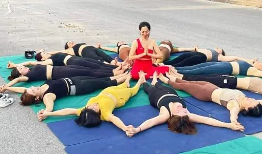 Nhóm người tập Yoga giữa đường để chụp ảnh ở Thái Bình bị xử phạt