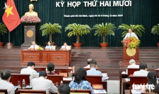 Bí thư TP.HCM: “Có đồng chí phải rời vị trí để đất nước phát triển cũng là việc ý nghĩa”