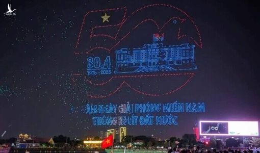 RANH GIỚI MONG MANH GIỮA TÀI TRỢ VÀ QUẢNG CÁO: BÀI HỌC TỪ SỰ CỐ DRONE TẠI TP.HCM