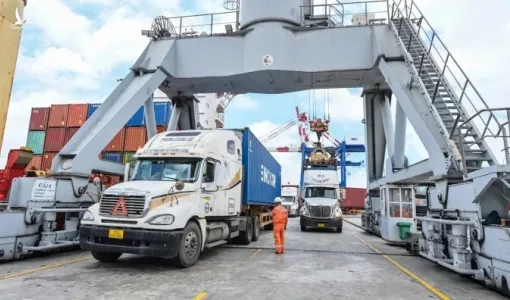14 lãnh đạo, cán bộ Chi cục Hải quan cảng 2 Hải Phòng bị cáo buộc đã nhận 8,1 tỷ đồng