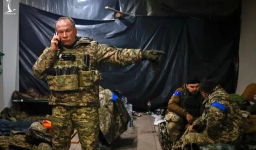 Nga nã thẳng tên lửa vào Kiev – Ông Zelensky đòi sa thải Tổng Tư lệnh