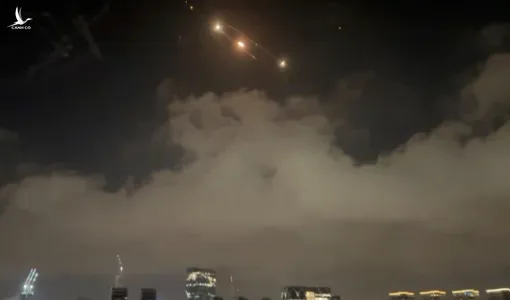 Iran phóng 400 tên lửa và 1.000 UAV tấn công Israel