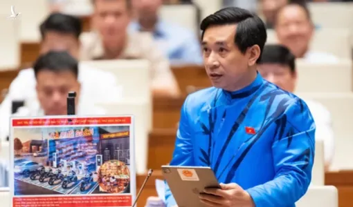 Đại biểu Nguyễn Văn Cảnh ‘hiến kế’ dùng trụ sở dôi dư làm nơi đỗ xe công cộng