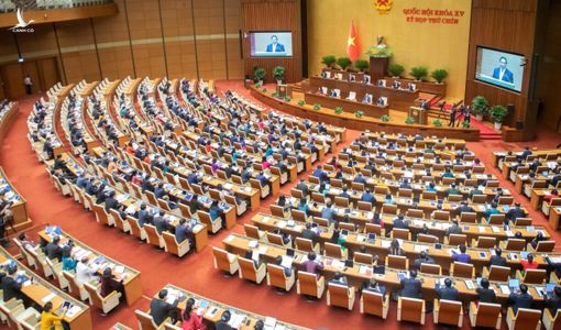 Sau sáp nhập tỉnh, người dân vẫn sử dụng giấy tờ cũ đến khi hết hạn