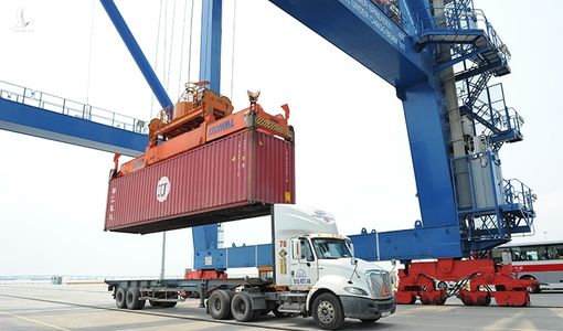 Chính phủ “biết tranh thủ” – chìa khóa để tạo thế lực tài chính mới