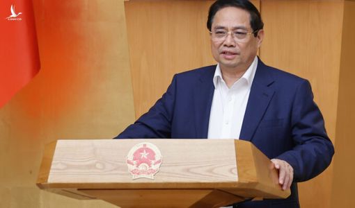 Thủ tướng: Làm luật phải sát thực tế, dẹp bỏ cấp trên “ký cho có”